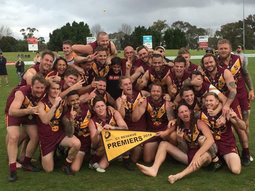 quinns districts afl